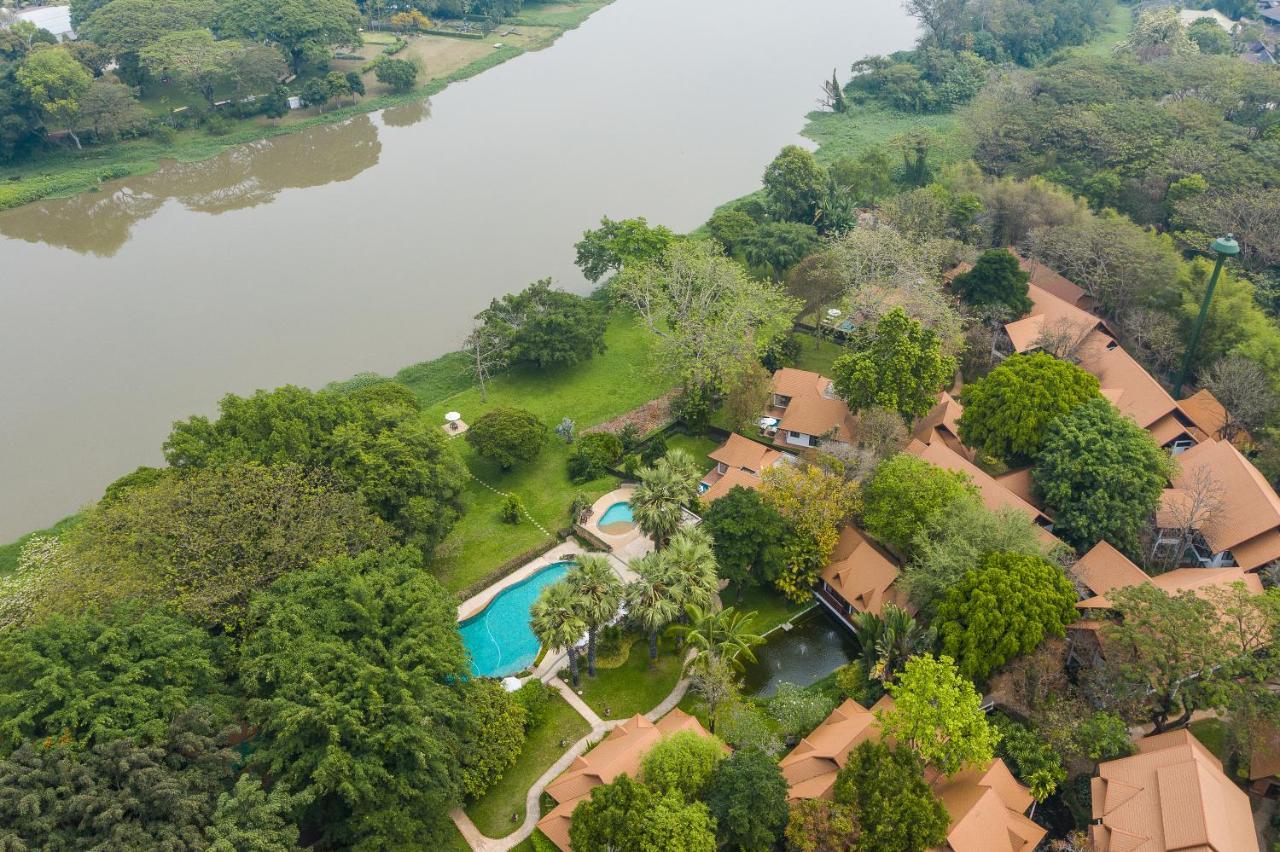 The Legend Chiang Rai Boutique River Resort & Spa Exteriör bild